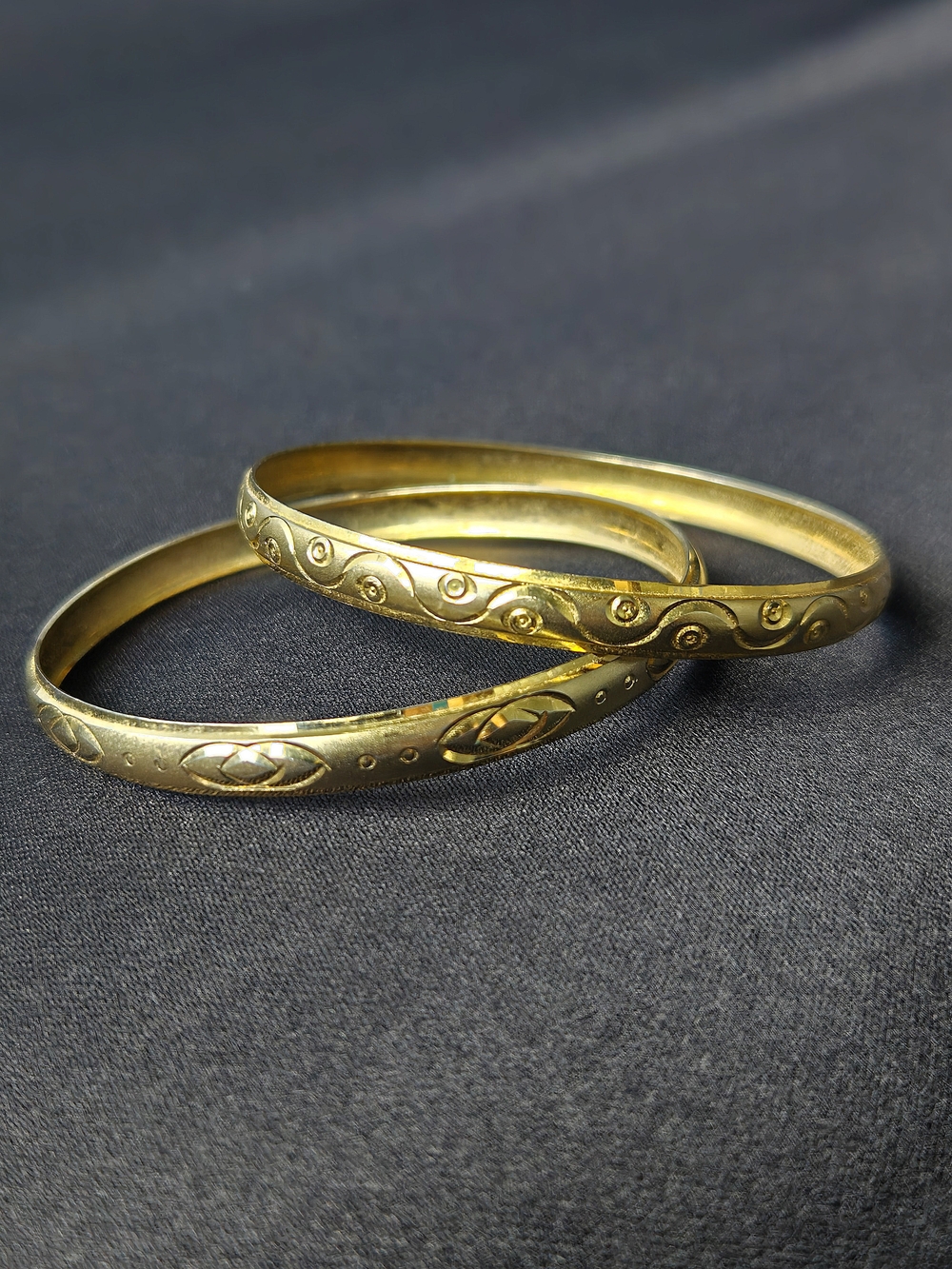 VTG 70s Etched Bangle Bracelets Geometric Floral Brass Plated, 2-Pcs Stackable